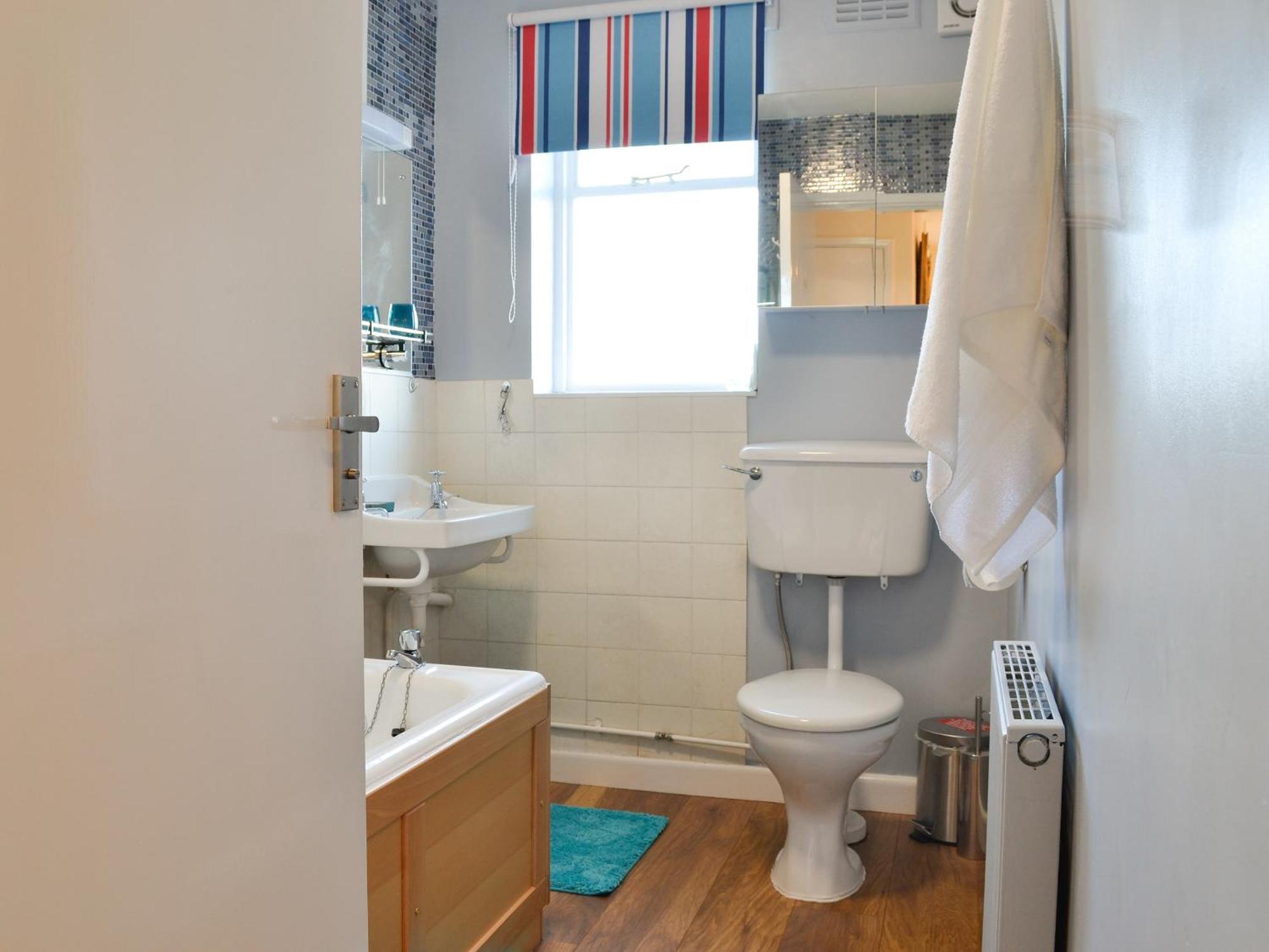 Merryview Bungalow Orcop Ngoại thất bức ảnh