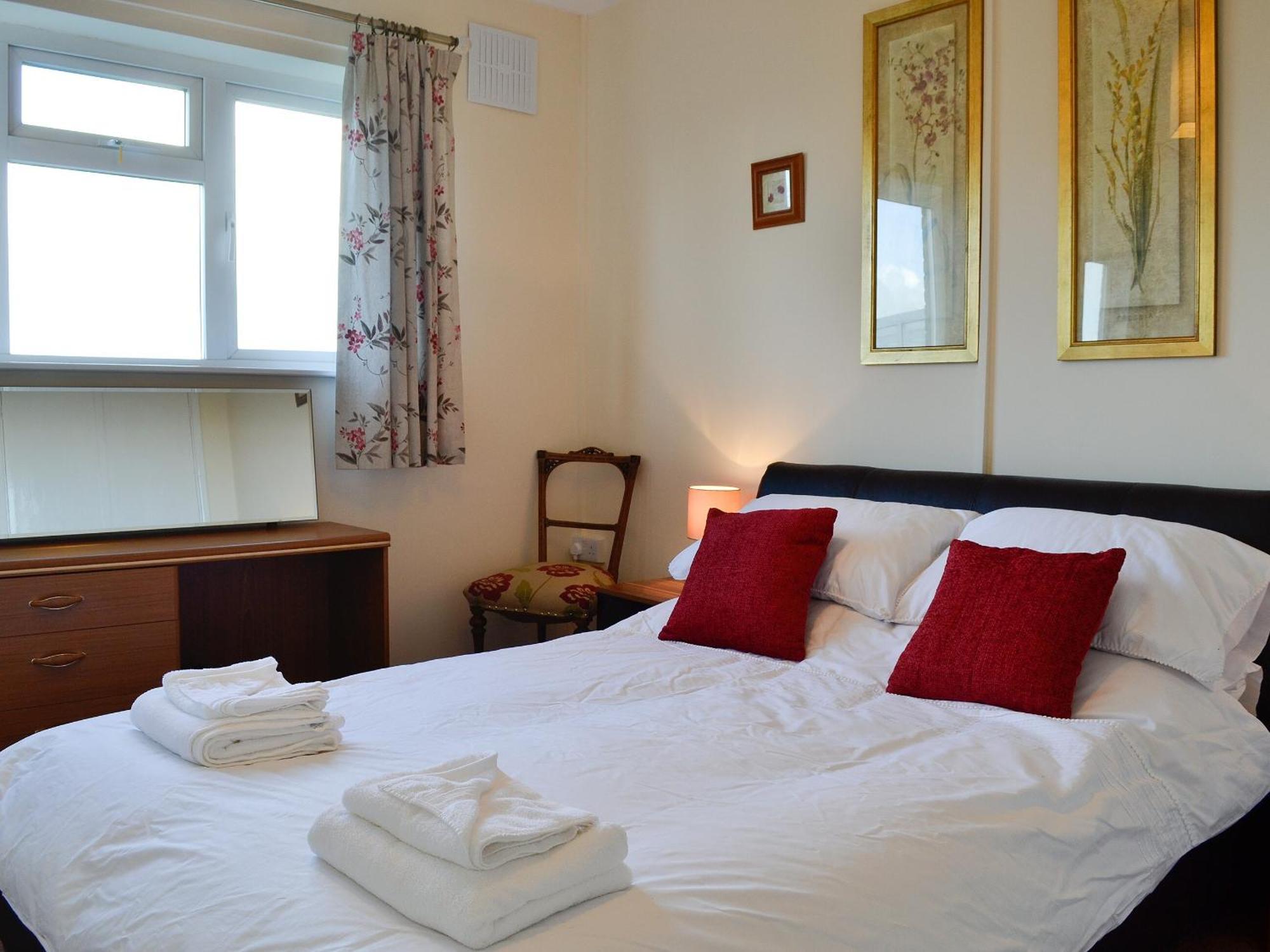 Merryview Bungalow Orcop Ngoại thất bức ảnh